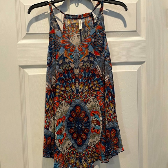 Tyche Tops - Evereve Peacock Print Top Tyche Size Large